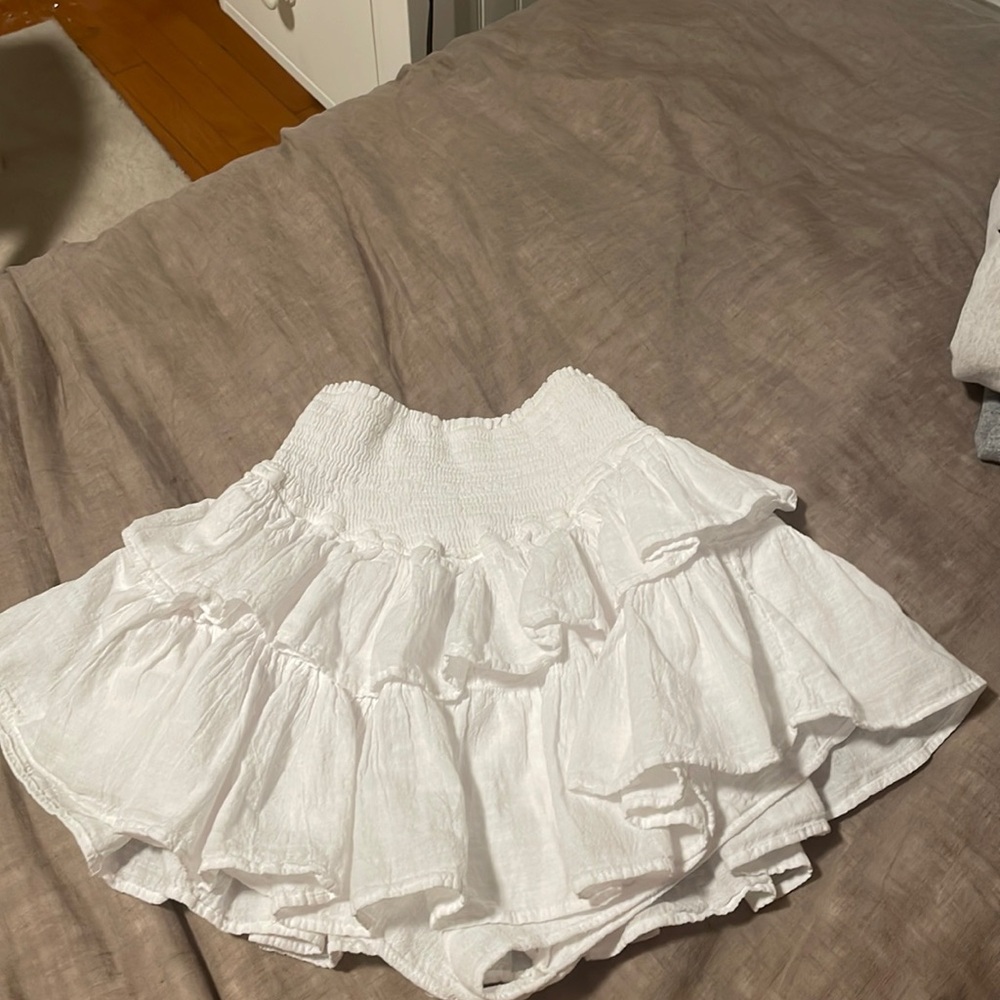 Cute, white, flowy summer skirt
